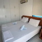 Aphentrika Appartement *