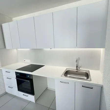 Apartment Aphentrika *