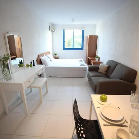 Aphentrika Appartement